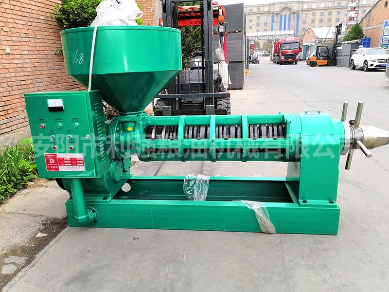 動物油168型螺旋壓榨機(jī)