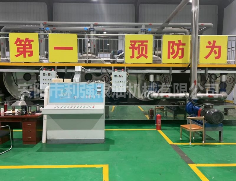 山西100噸動物油熬煉設(shè)備